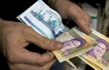 Disarray of Credit in Iran: Economic Causes and Consequences