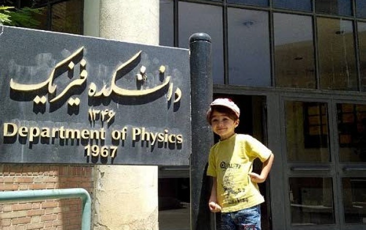 Iranian Genius Child Migrates to the Netherlands