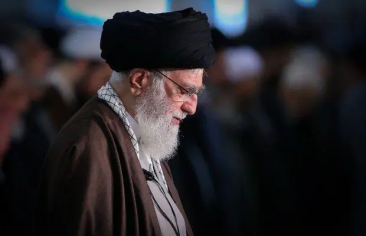 رویکرد تهاجمی خامنه ای در سیاست خارجی ایران