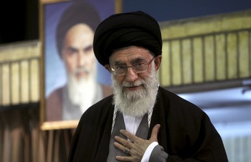 النظام الإيراني والتضييق على فقهاء أهل السنَّة