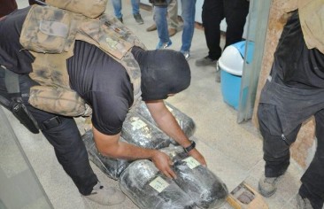 تجارة المخدرات المدعومة من إيران تهدِّد الأمن الأردني والإقليمي￼