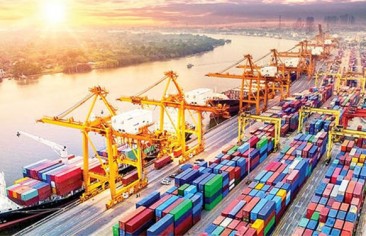 البنك المركزي: قفزة بنسبة 96% في صادرات إيران.. وبدل عمل إضافيبقيمة 412 مليون تومان يُقيل مسؤولًا بصندوق احتياطي المعلمين