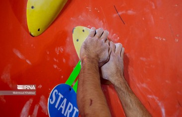 إسكندري: بحيرة أرومية ستجف بشكل كامل في العام الحالي..ومعاقبة أحد الرياضيين بـ «الحرمان» لإهانته العلم الإيراني