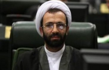 سليمي: جلسات تصويت الثقة لوزراء حكومة بزشكيان ليست اجتماعات سياسية.. وأنباء متضاربة عن سماع دوي انفجارات وإطلاق نار في شيراز