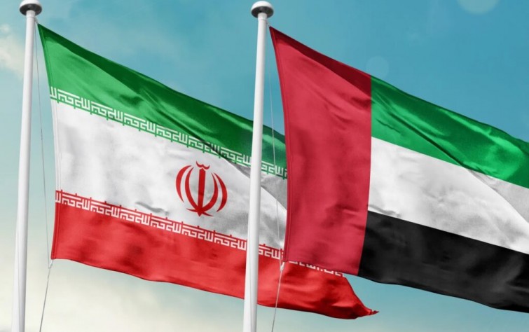 مسار الإمارات المغاير في الصراع مع إيران