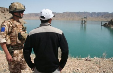 أفغانستان تتّهم إيران باستخدام “طالبان” لتقويض مشاريع المياه