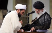 الديمقراطية ورجال الدين في إيران