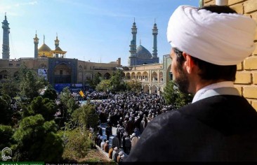 العلمانية والحوزة: تحوُّلات التديُّن الإيراني.. دراسة في مقاربات التيَّارات العلمانية وتأثيرها على الدولة