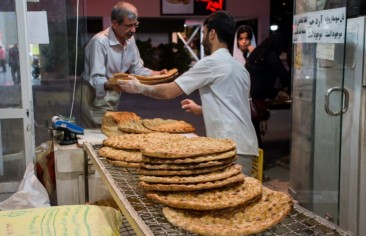 ضبط شبكة مرتبطة بالمخابرات الإيرانية في تركيا.. وارتفاع أسعار القمح يتسبب بفقدان 200 عامل لوظائفهم