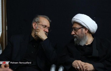استبعاد الإخوة لاريجاني من صراع السلطة في إيران