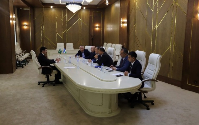 رئيس «رصانة» يلتقي عددًا من الدبلوماسيين والأكاديميين في أوزباكستان