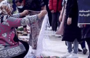 اختطاف أكثر من 650 طالبًا خلال 100 يوم من الاحتجاجات.. وازدهار بيع الملابس المستخرجة من حاويات القمامة في إيران