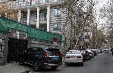 الهجوم على السفارة الأذربيجانية حلقة جديدة من سلسلة أحداث مفزعة على الأراضي الإيرانية