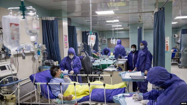 إصابة وزير العمل الإيراني ومدير مستشفى وبعض طاقمه بـ «كورونا»